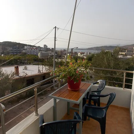 Tradition Apartment *